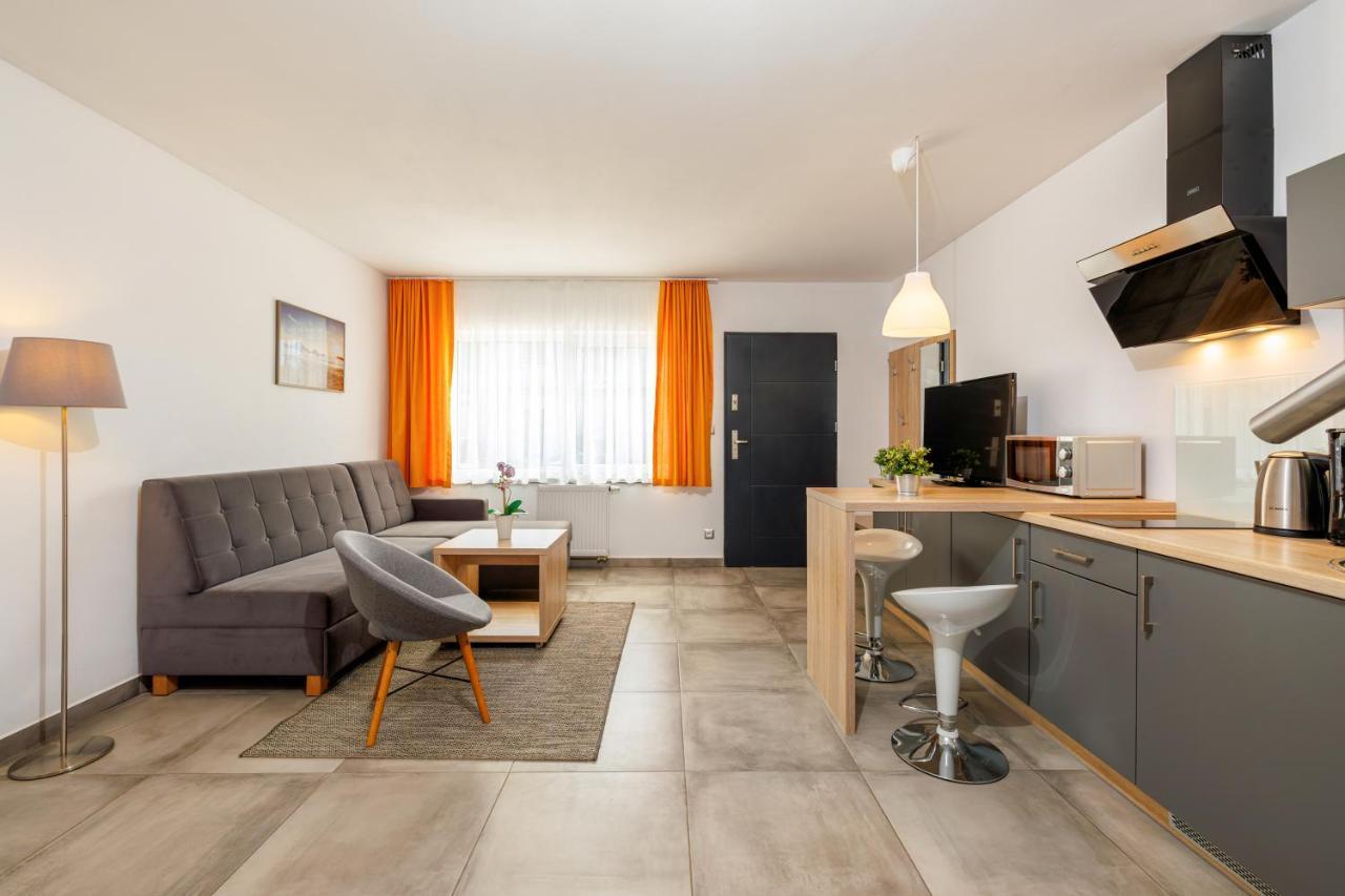 Seo2 Rewal - Apartamenty Z Osobnym Wejsciem, Grzany Basen, Darmowe Sauny, Parking, Grill, Wifi Exteriér fotografie